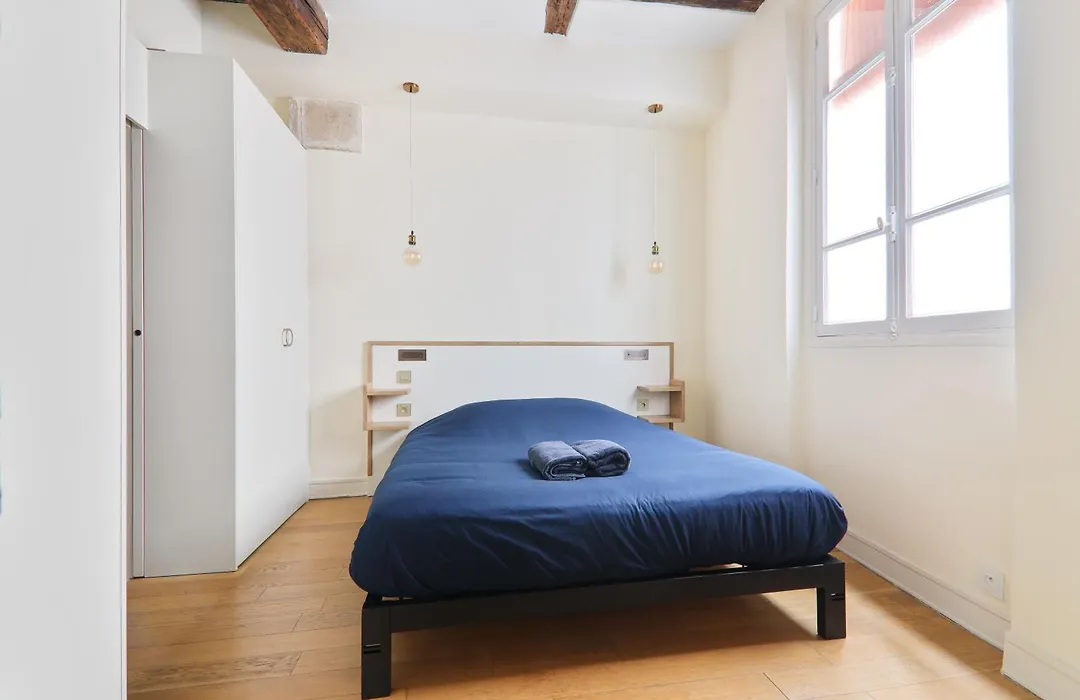 Appartement Quartier Pantheon 2 Free Netflix-1